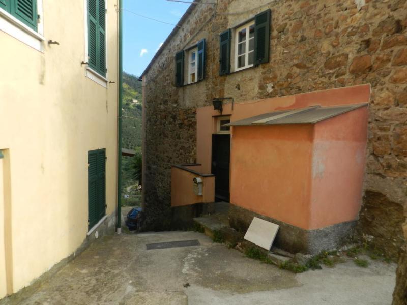 Appartement Trilocale In Dimora Tipica à Montale  Extérieur photo